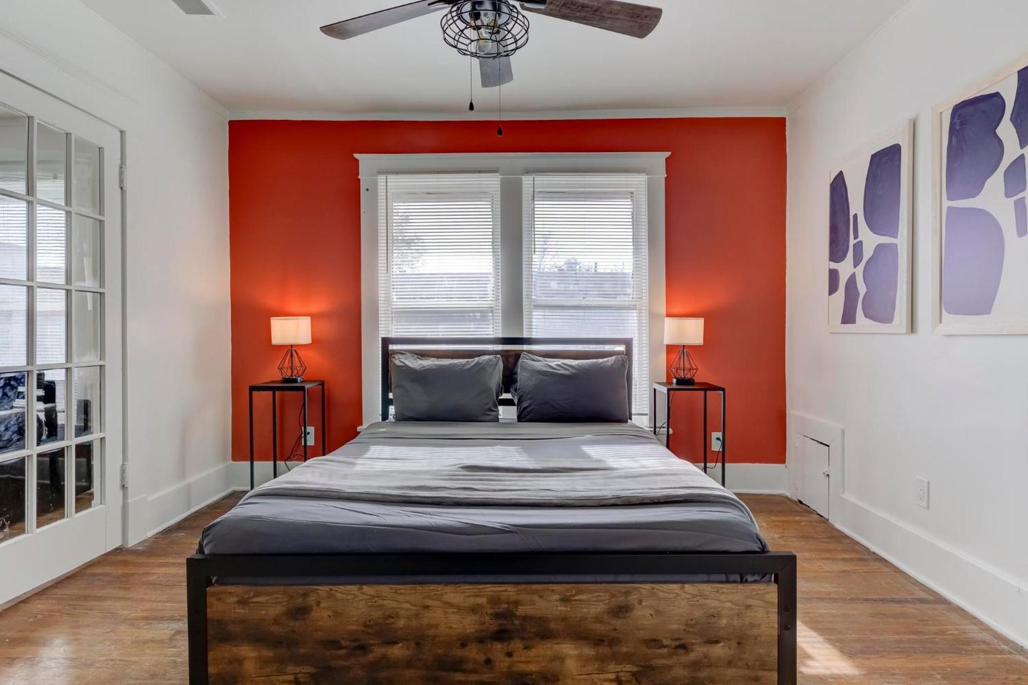 Charming Cooper-Young Flat In The Heart Of Memphis Bagian luar foto