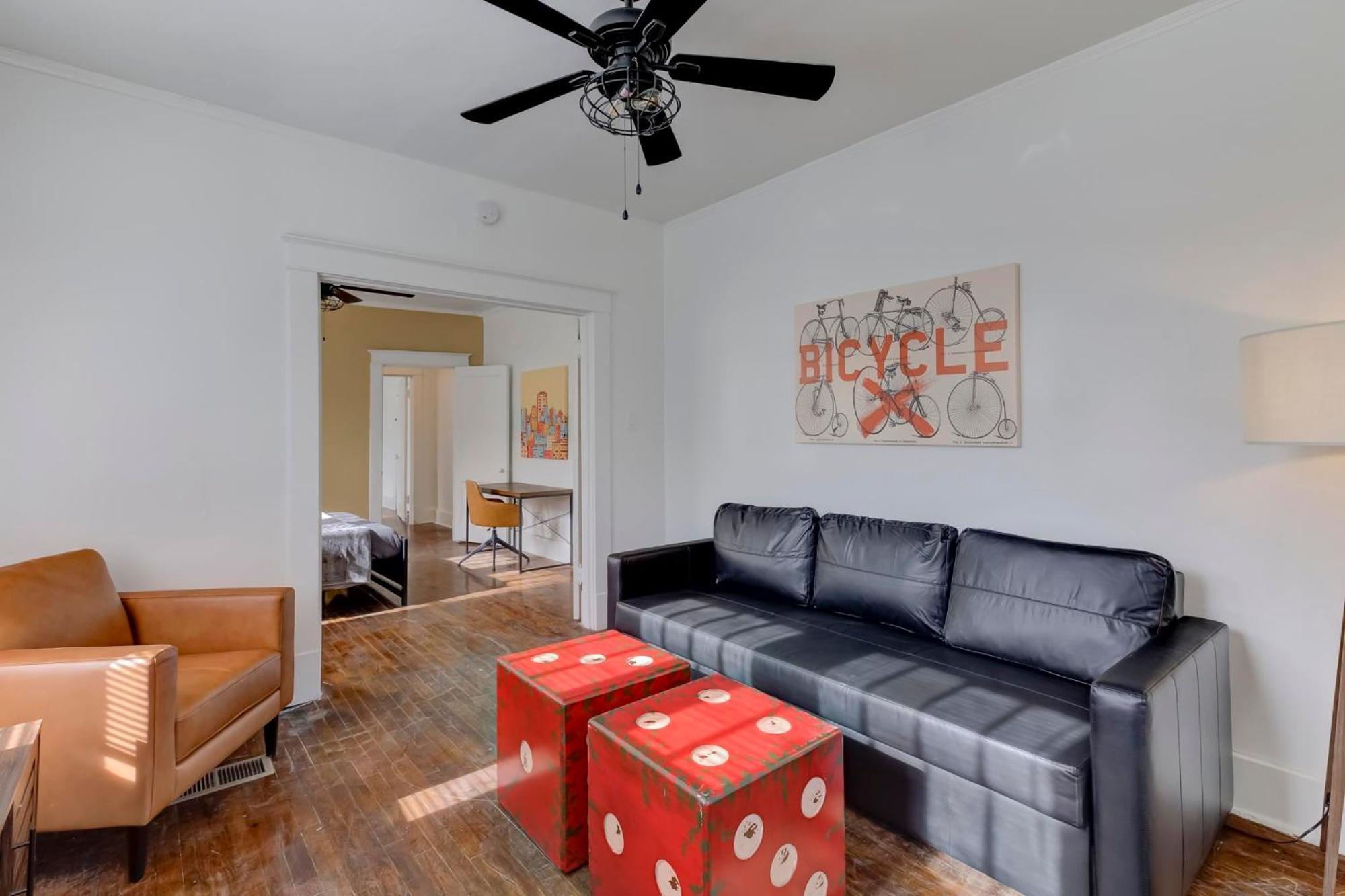 Charming Cooper-Young Flat In The Heart Of Memphis Bagian luar foto