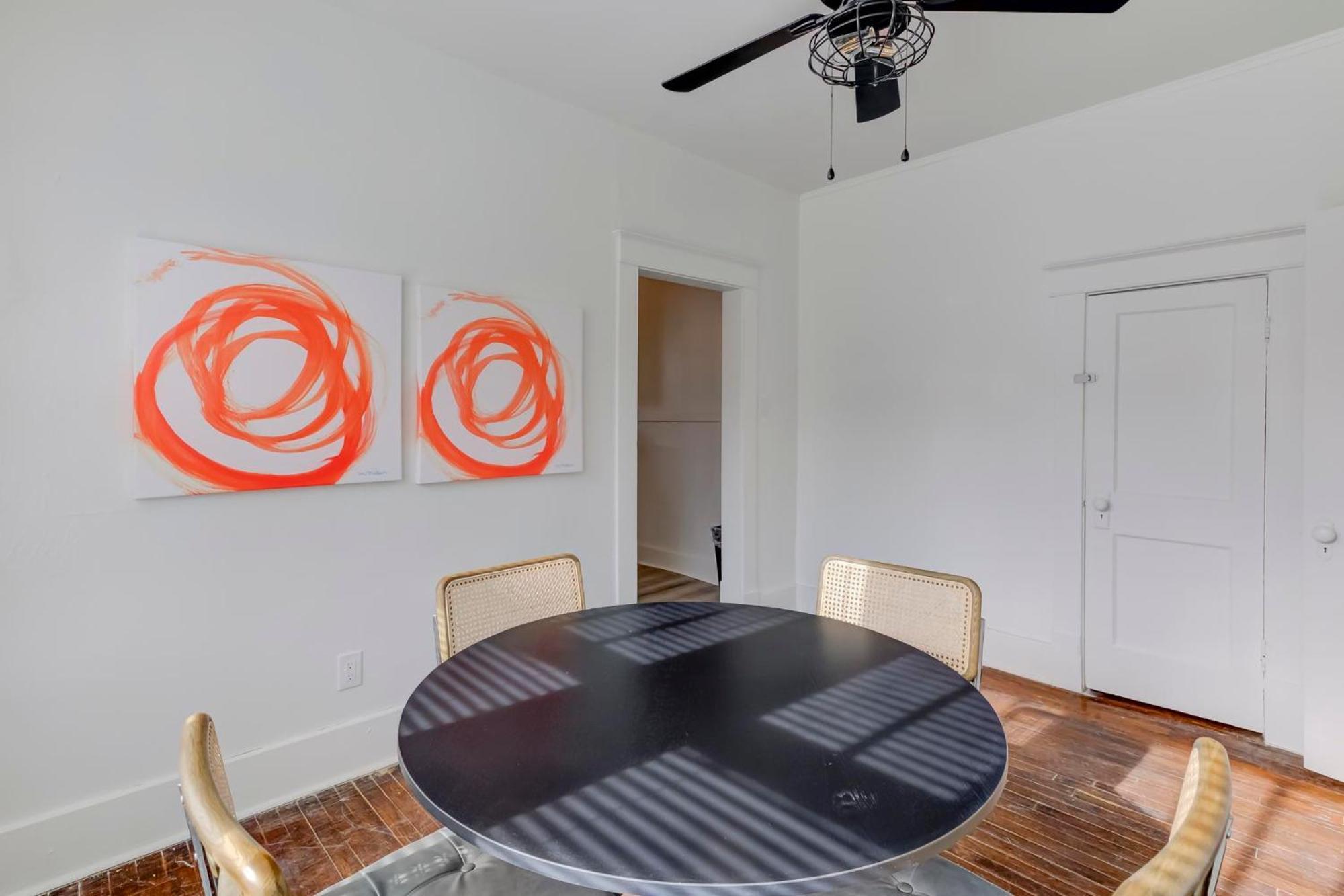 Charming Cooper-Young Flat In The Heart Of Memphis Bagian luar foto